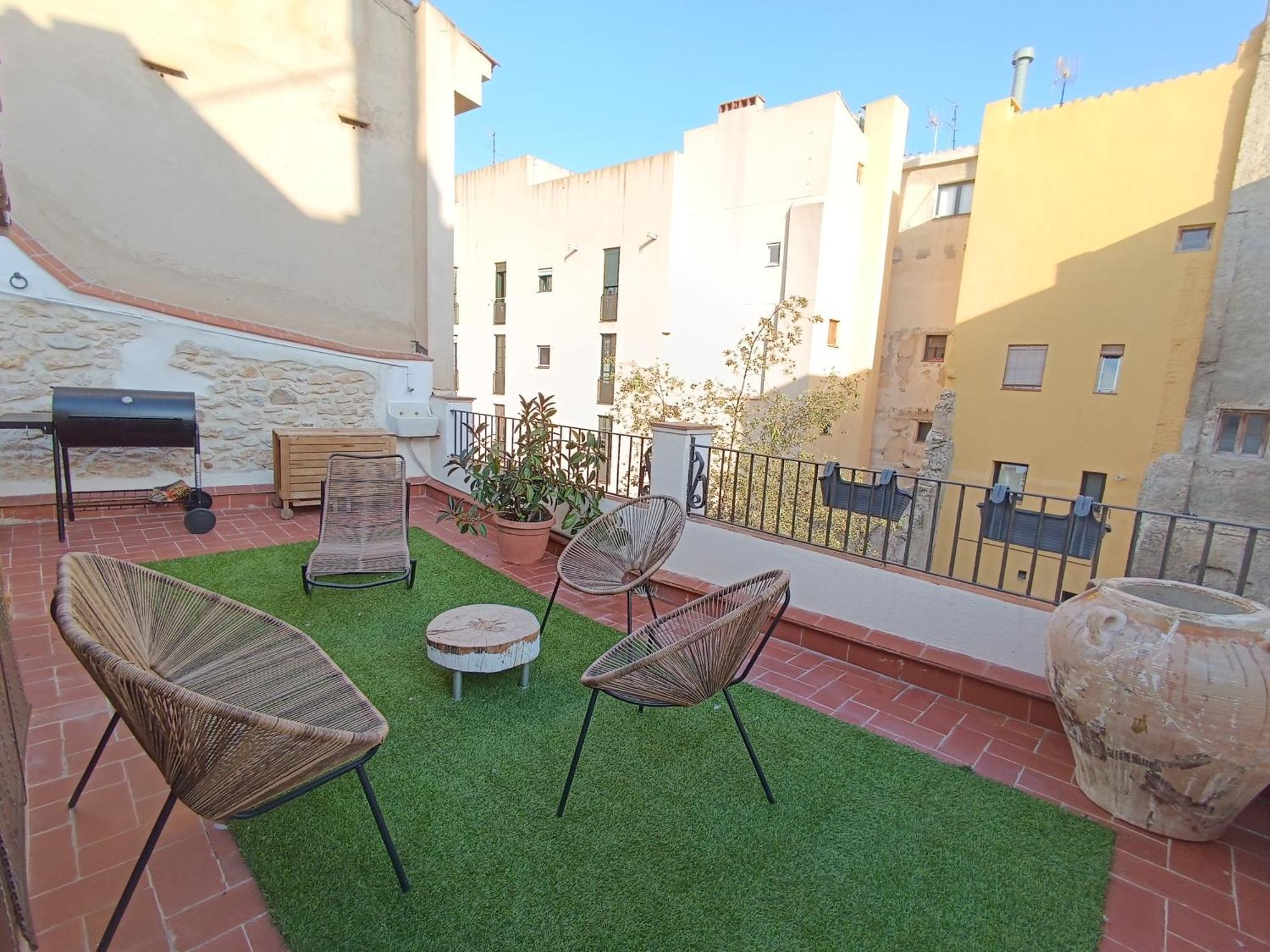 Petra Apartments -Old City With Terrace And Barbecue- Таррагона Экстерьер фото