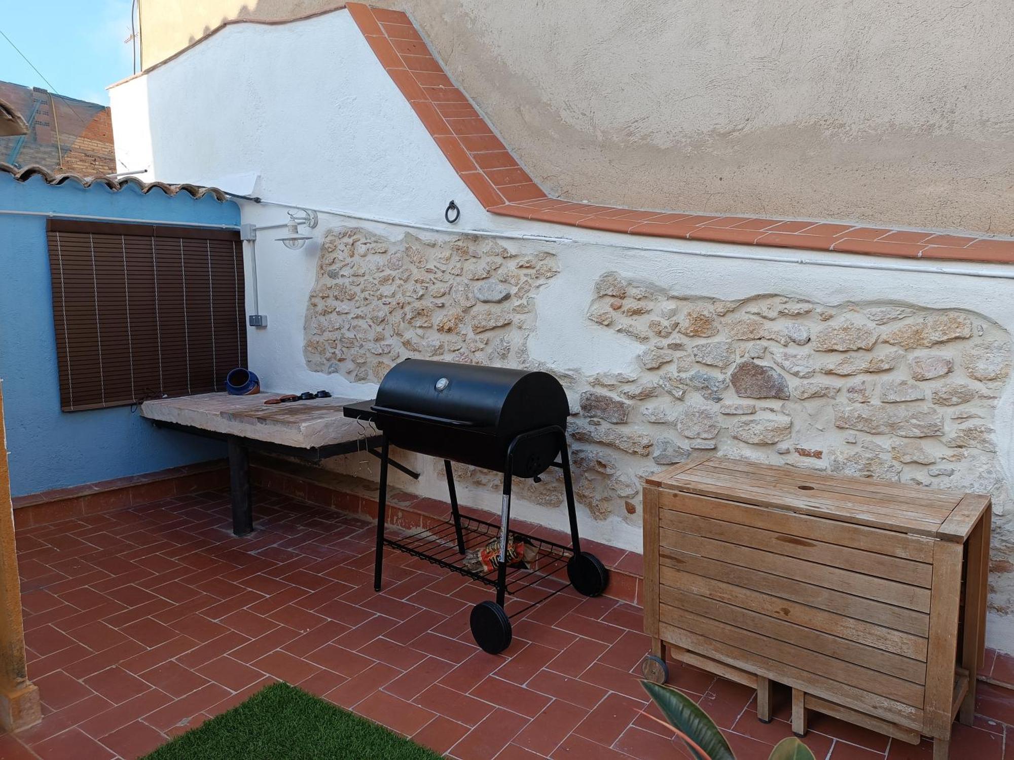 Petra Apartments -Old City With Terrace And Barbecue- Таррагона Экстерьер фото