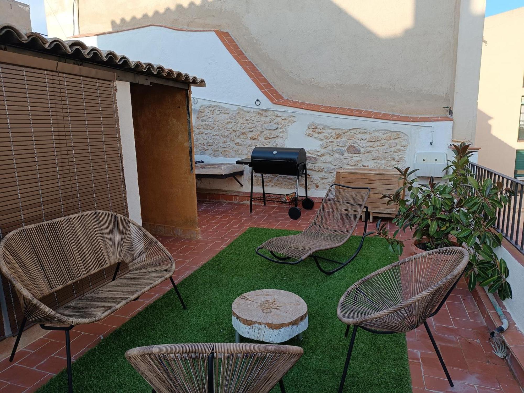 Petra Apartments -Old City With Terrace And Barbecue- Таррагона Экстерьер фото